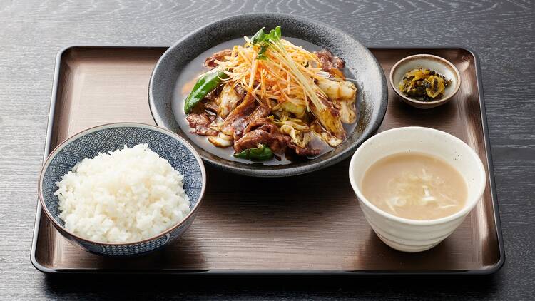 和風回鍋肉専門店だしや。