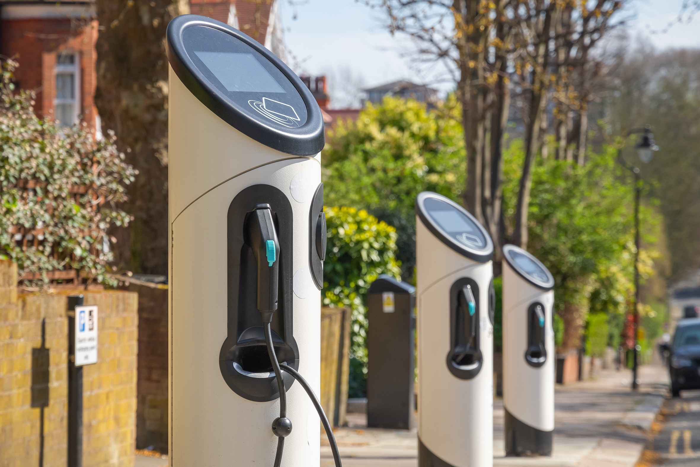 TfL says London needs 60,000 electric charge points by 2030