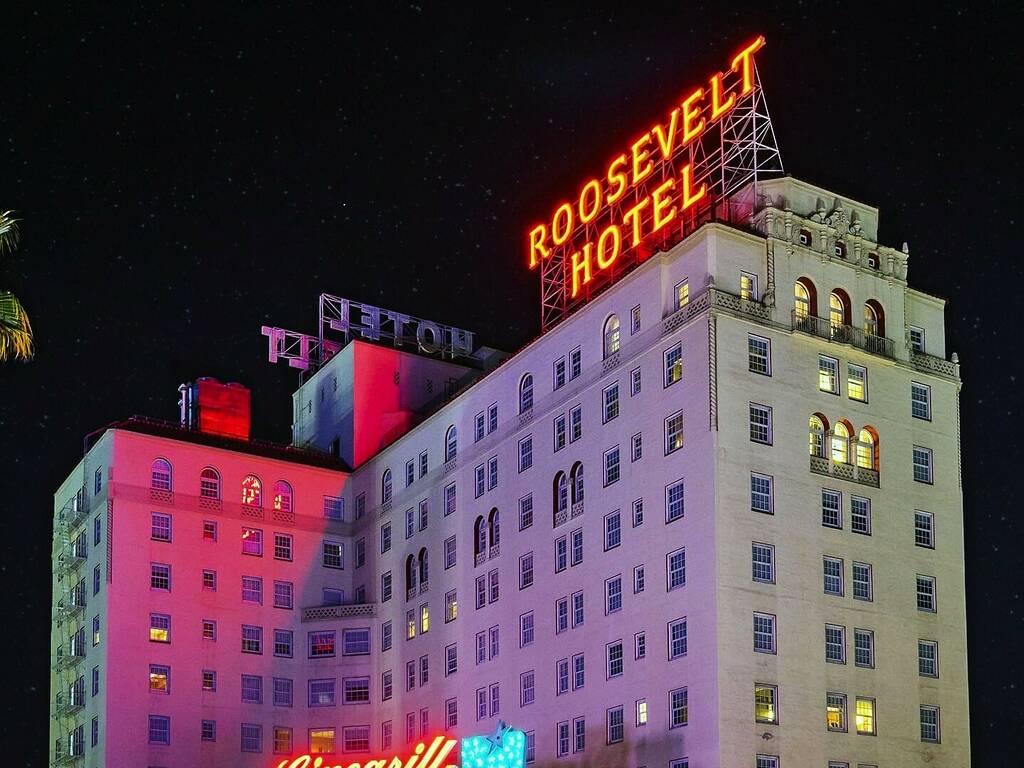 15 Best Ghost Tours in the US For A Touch Of The Paranormal