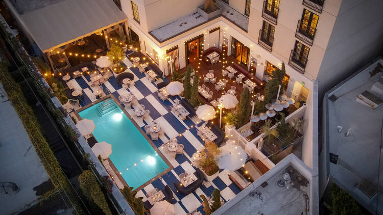 Drone Shot of Issima West Hollywood's Poolside Outdoor Dining Area.