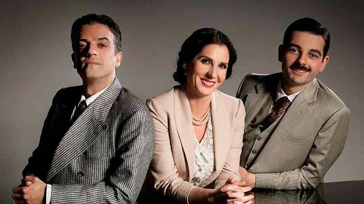 En tierra extraña (Teatro Español) En tierra extraña (Teatro Español)