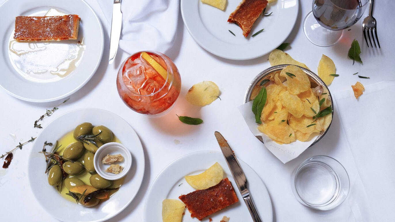 Horses Restaurants in Hollywood, Los Angeles