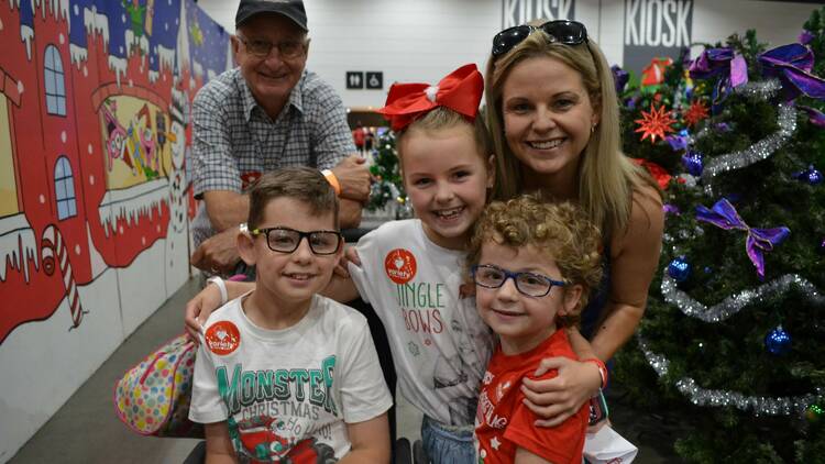 Help pack and donate Christmas presents for kids doing it tough