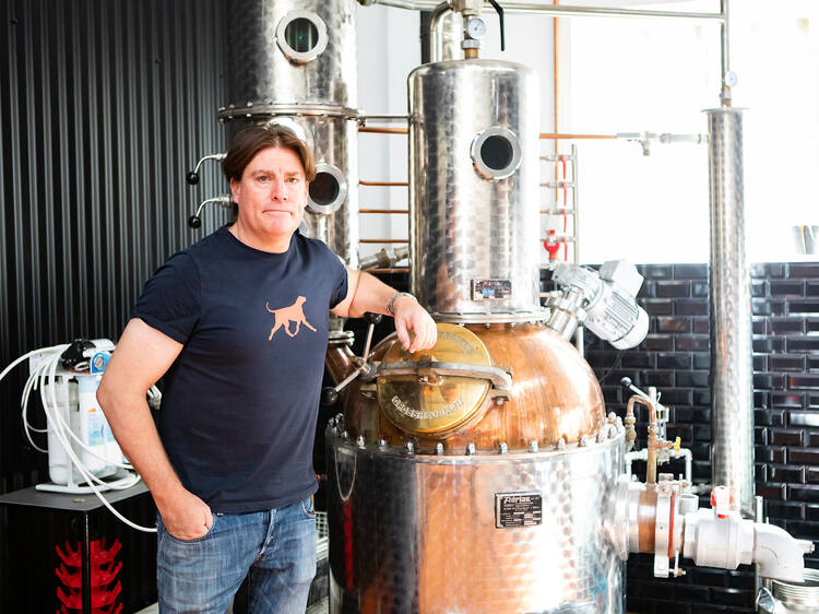 Destilaria, Escola de Gin, Scoundrels Distilling Co., Invicta Gin