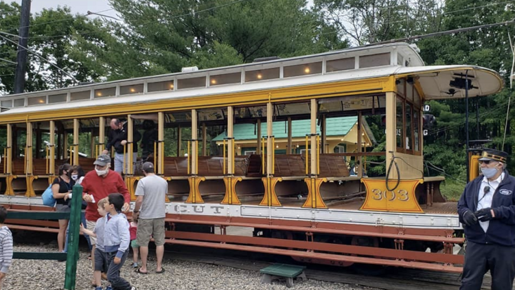 Trolley through Kingston