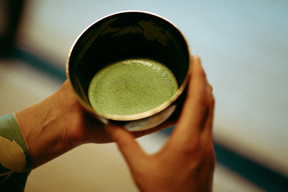 茶道稽古の様子