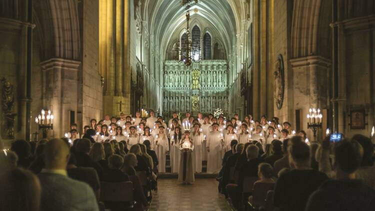 Lucia Choir
