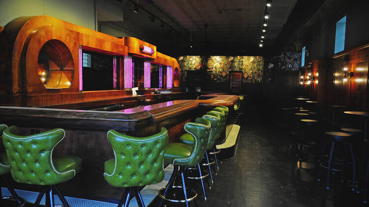 Central Park Bar interior