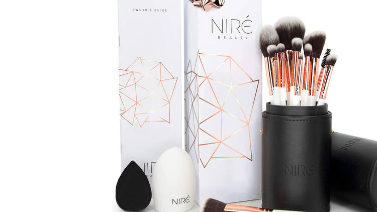 Niré Beauty Professional Makeup Brushes 