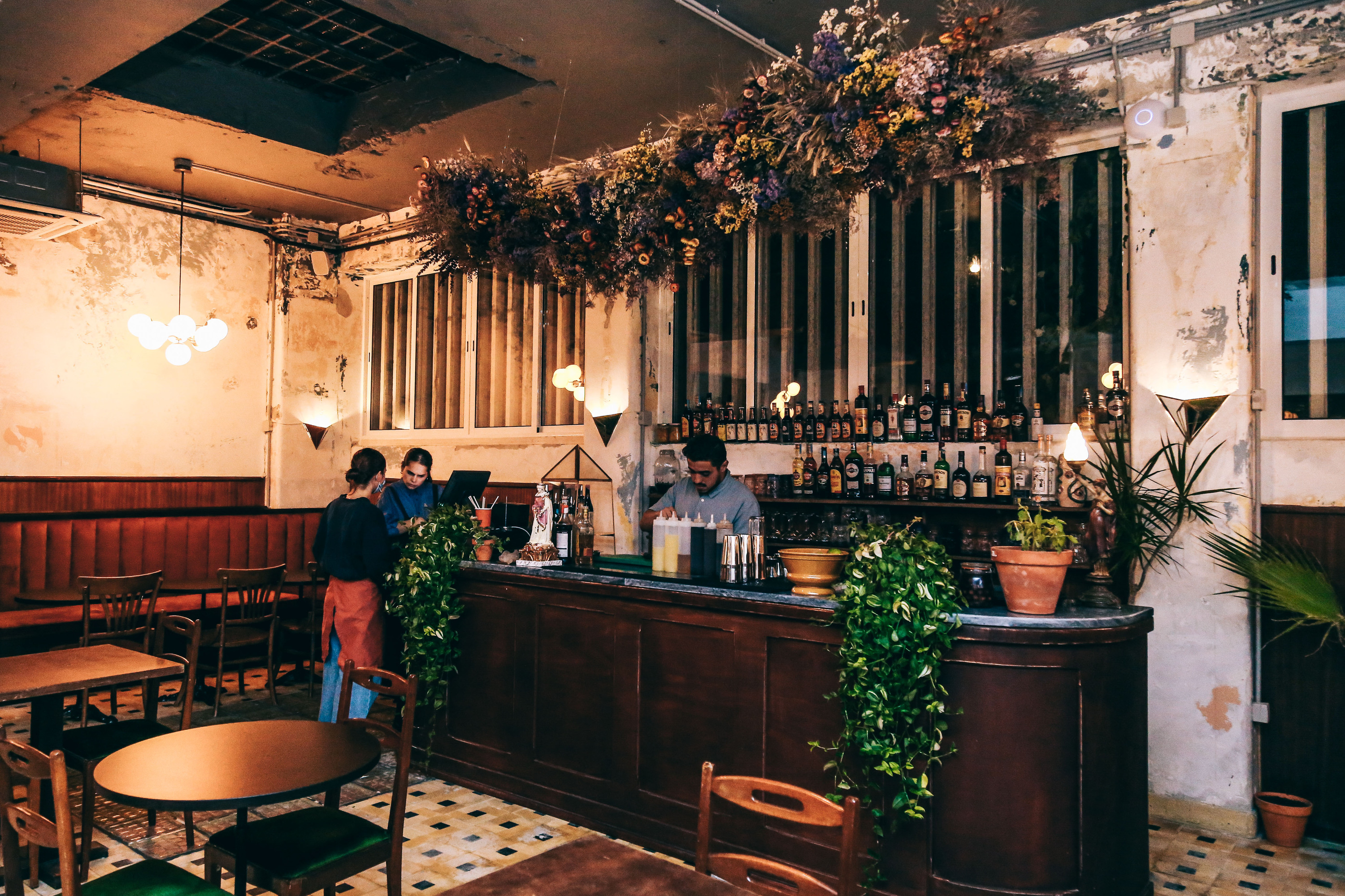 This is Lisbon's most talked-about hidden restaurant, Comadre