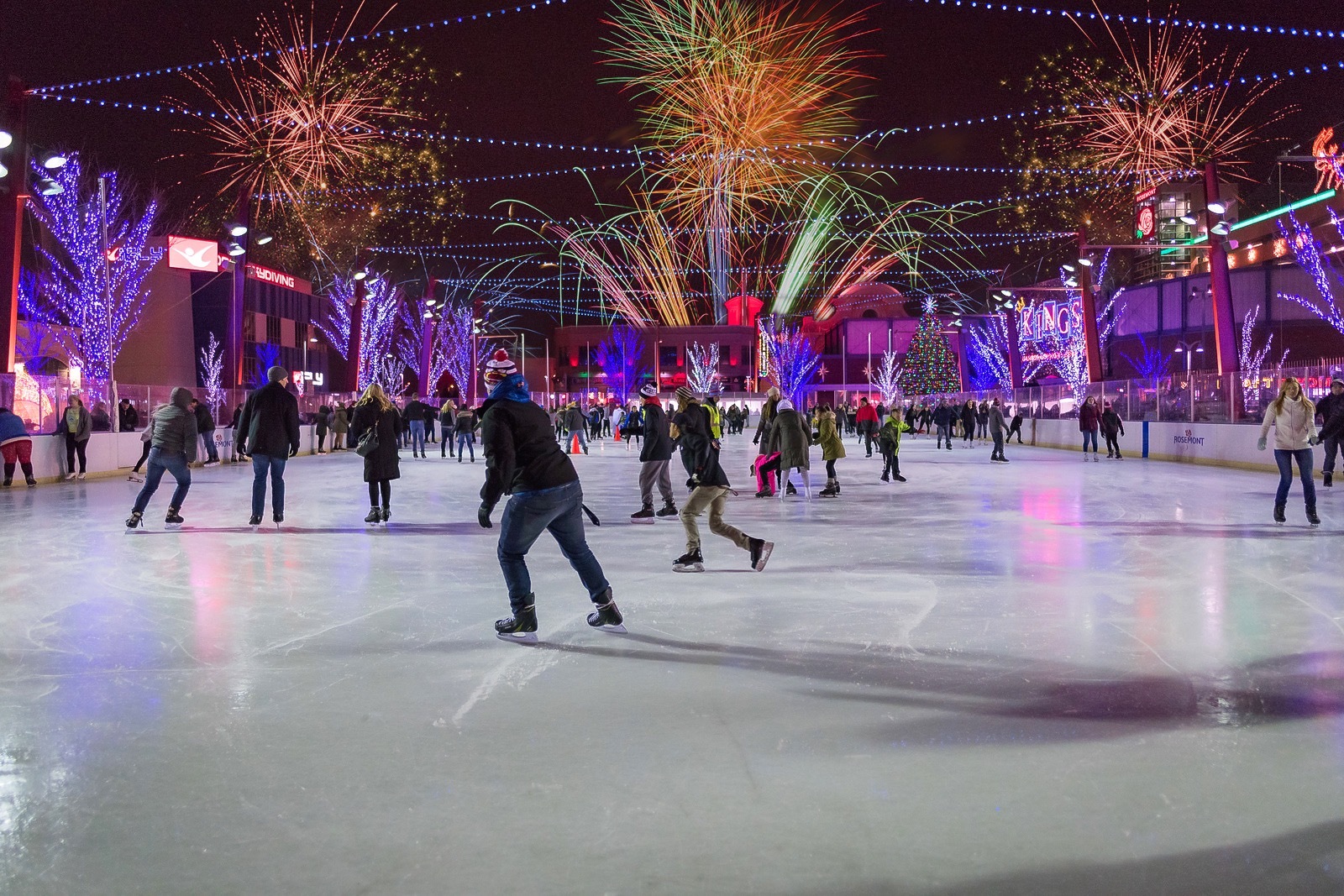 Ice Skating at Rosemont's Parkway Bank Park Sports and fitness in Chicago