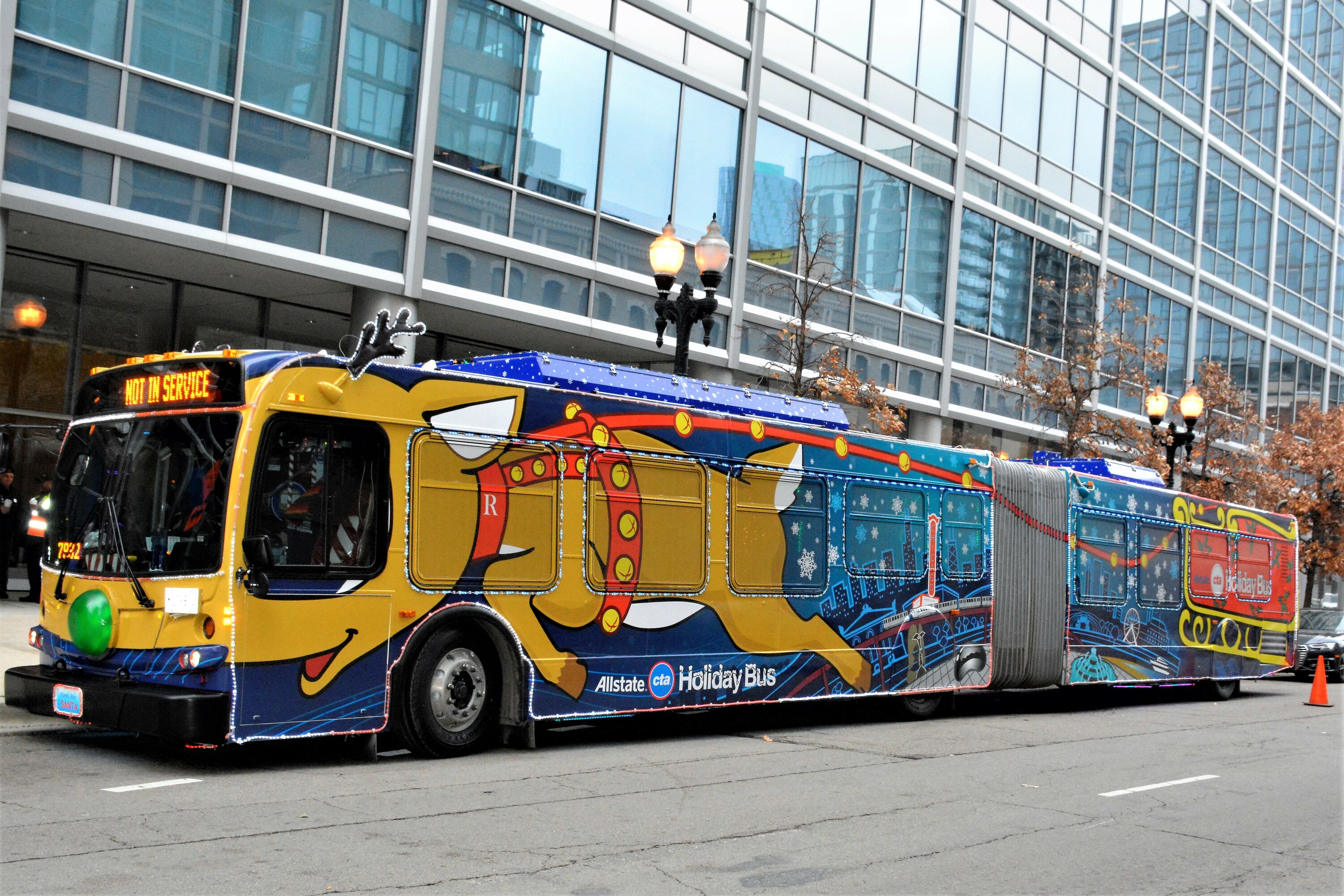 Check out the CTA Holiday Train and Bus schedule for 2021