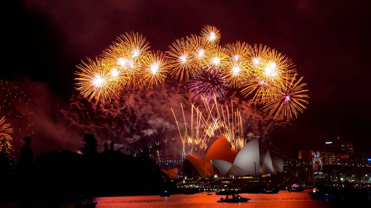 A photograph of the Sydney New year's eve fireworks