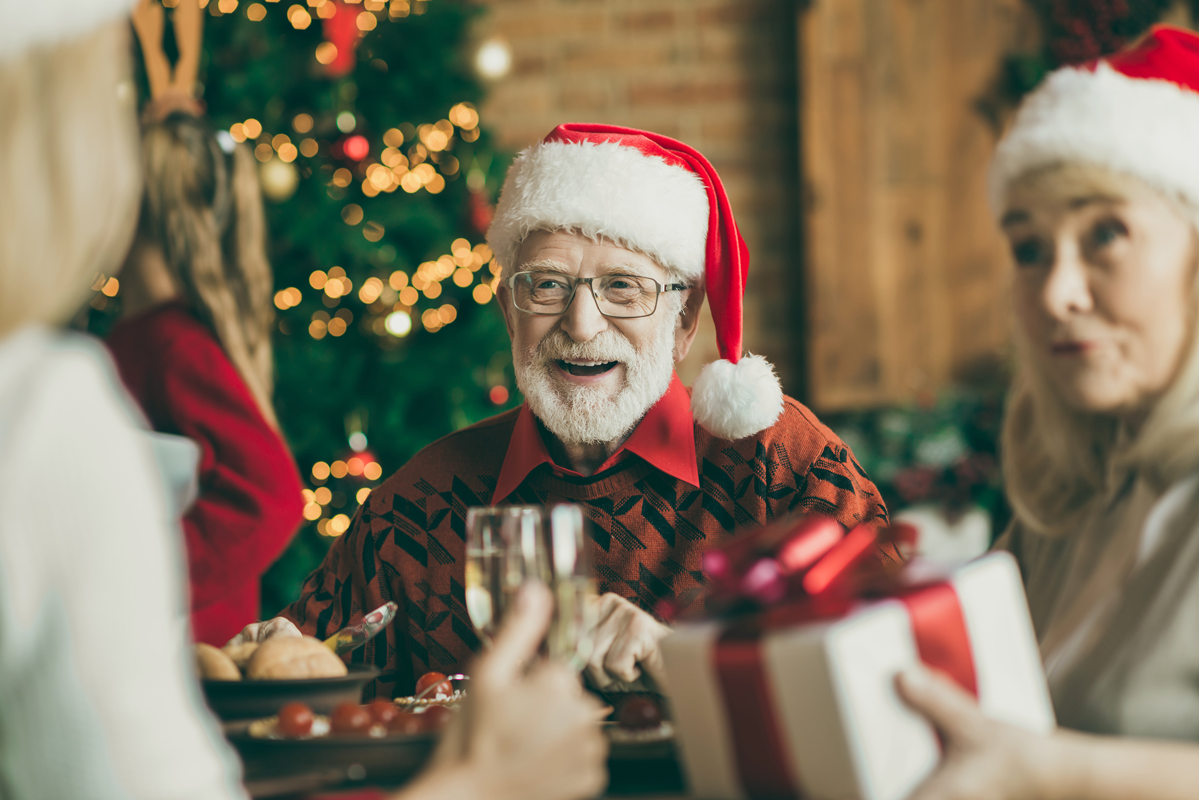 A Wimbledon pub is serving free Xmas dinner to anyone alone on December 25