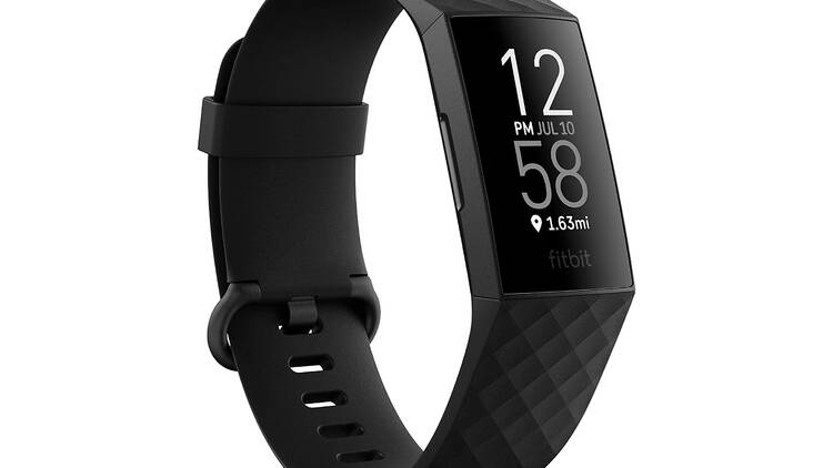 Fitbit Charge 4 