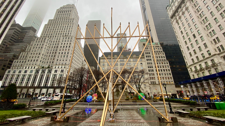 Hanukkiah at Grand Army Plaza in Manhattan