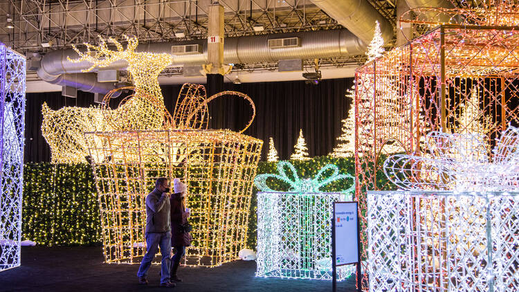 Light up the Lake Christmas light display at Navy Pier