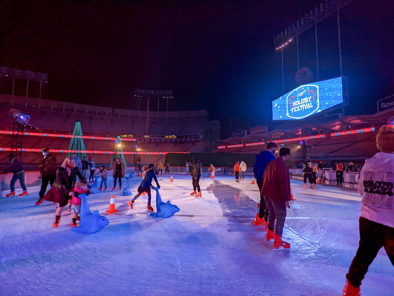 16 Things to Do in Winter in Los Angeles—Including Snow