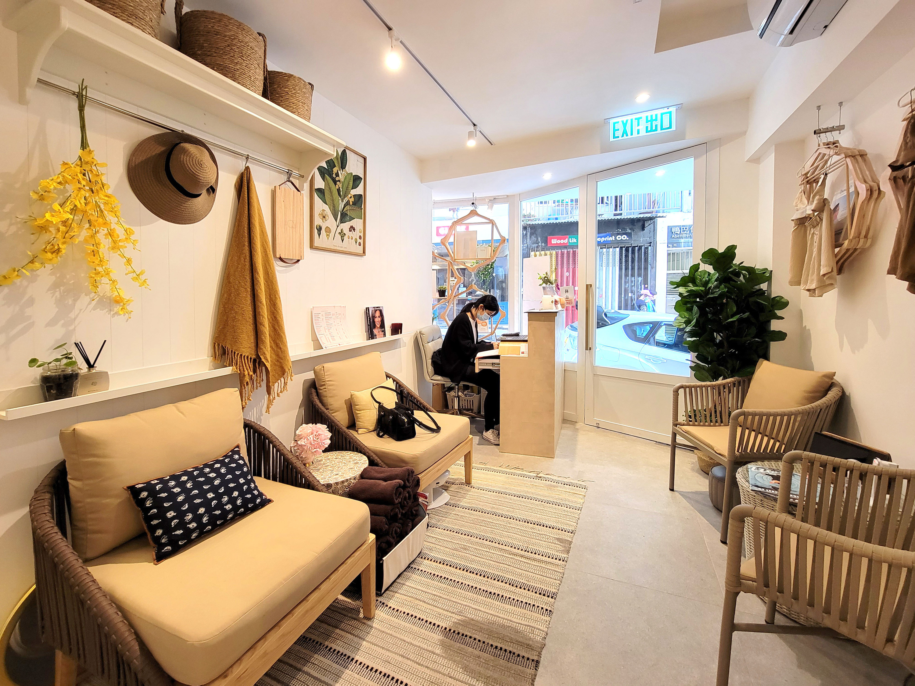 City Guide: Sheung Wan — .Oddity Studio