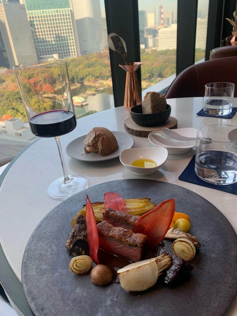 メズム東京
