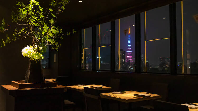 For chic yakitori: Toriyo Roppongi