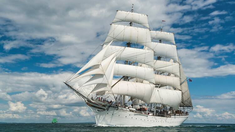 Statsraad Lehmkuhl tall ship