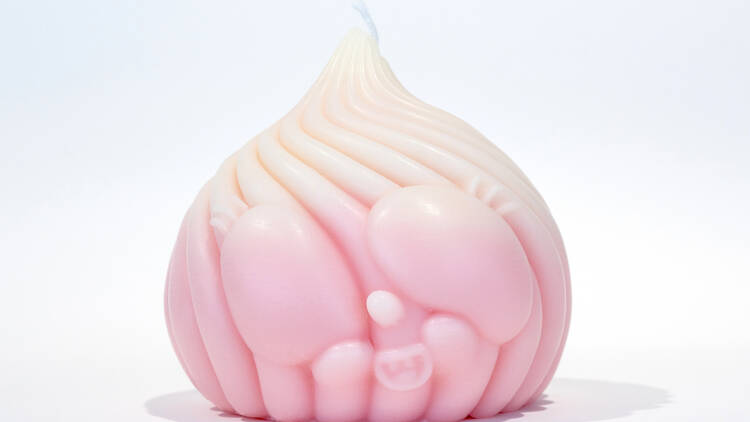 Mundane Wonders imaginery friend candle 