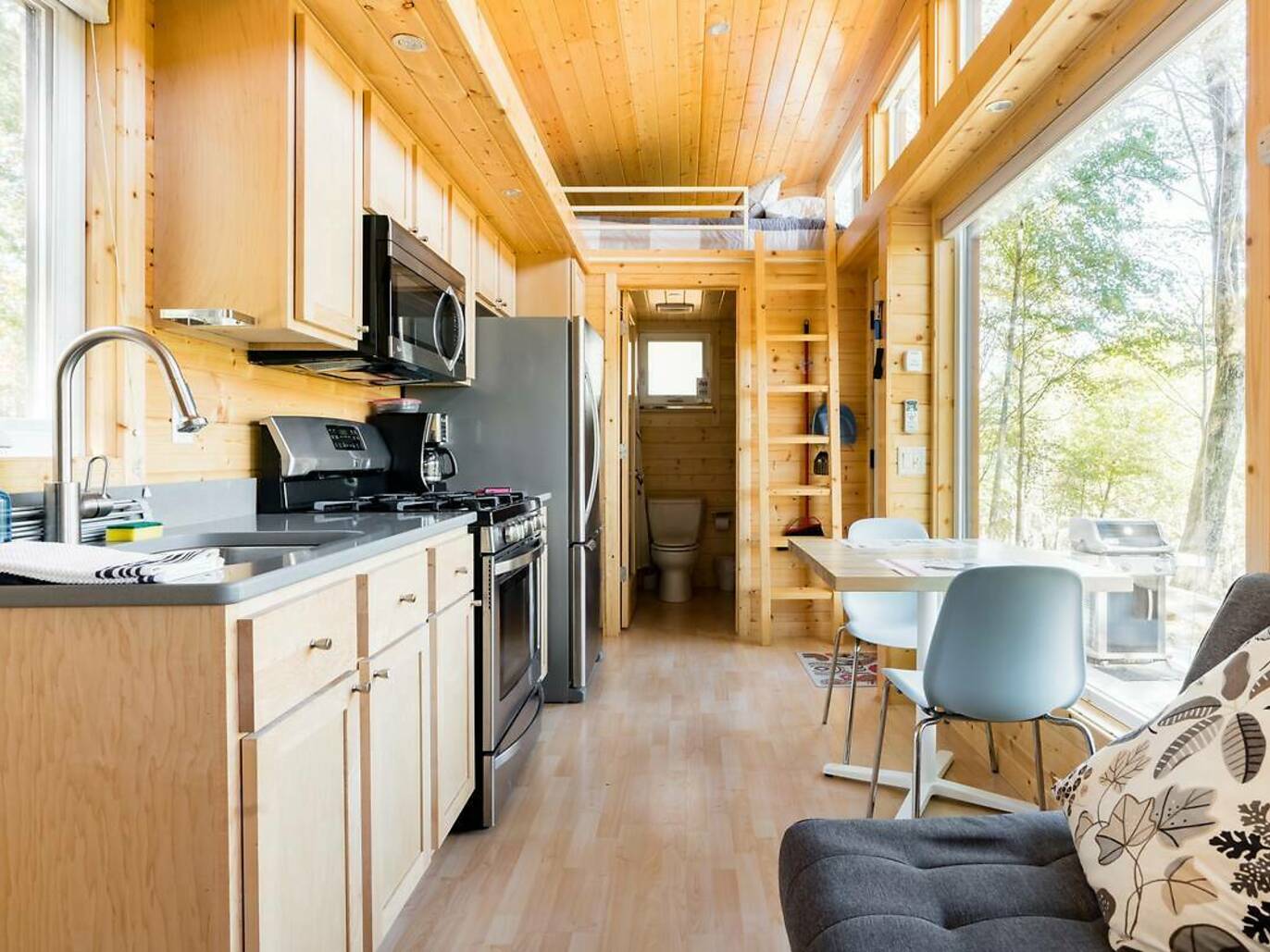 15 Best Airbnbs In The Catskills For 2024 | Unique Catskills Places To Stay