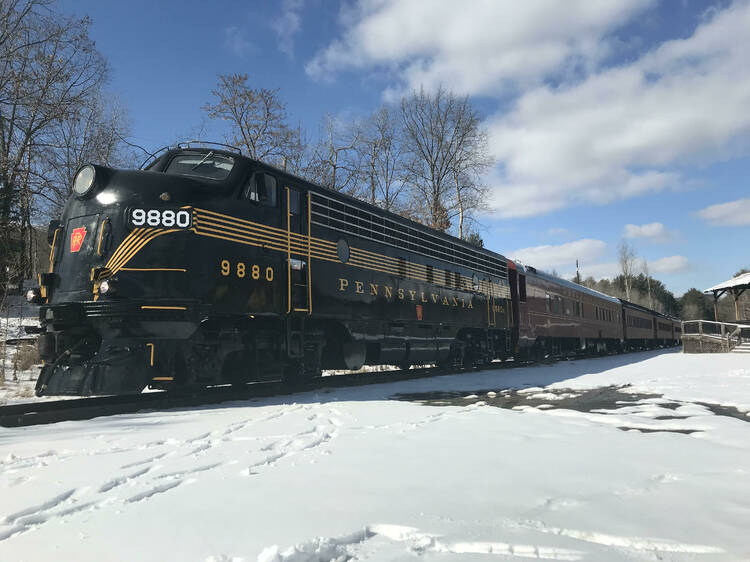 Pocono Winter Wonderland Express: Honesdale, PA