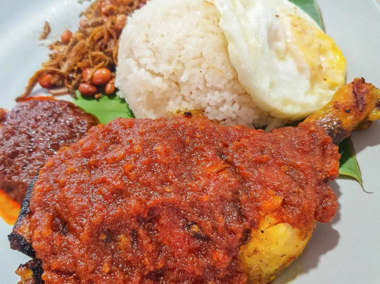 Nasi Lemak Ayam Taliwang