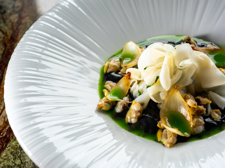 Reserve uma mesa e saia bem Composto deste novo restaurante em Vila Nova de Gaia Reserve uma mesa e saia bem Composto deste novo restaurante em Vila Nova de Gaia
