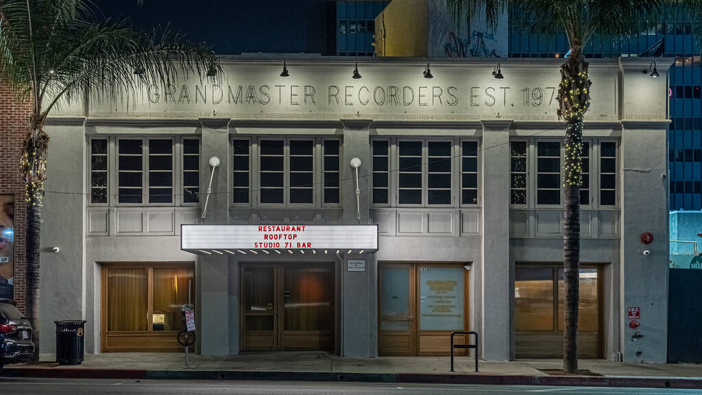 Grandmaster Recorders Restaurants in Hollywood, Los Angeles