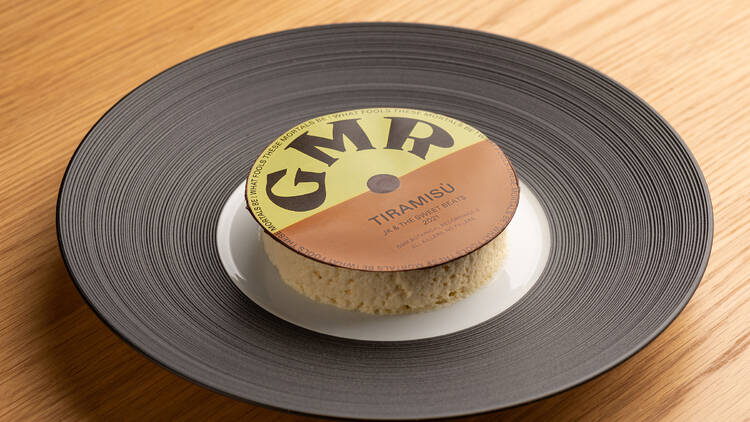 Record-shaped chocolate tiramisu at Grandmasters Recorders