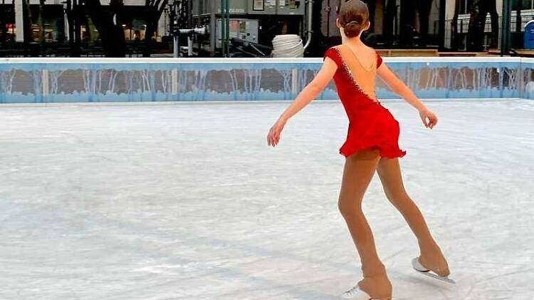 Brooklyn Commons ice rink