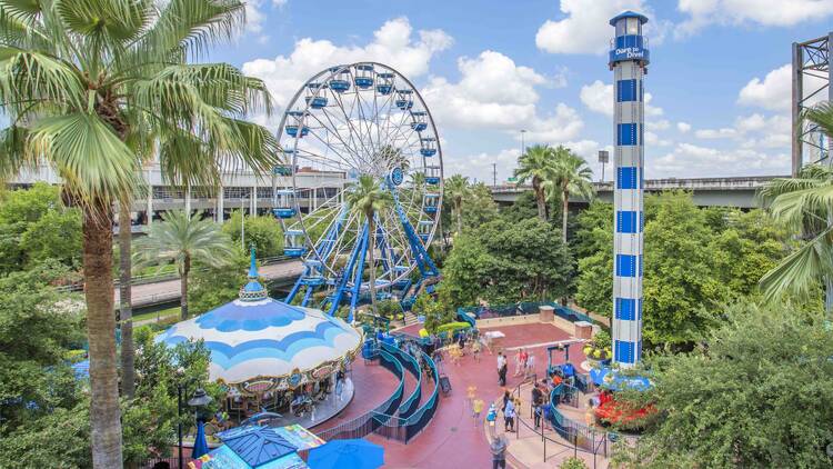 A photo of a Ferris wheel at Downtown Aquarium Houston