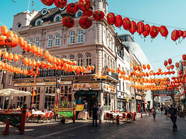 Check out the best restaurants in Soho’s Chinatown