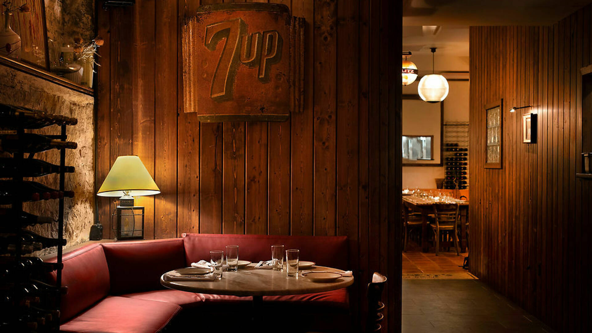 Review: Emmett's on Grove has Chicago's tavern-style pizza in NYC