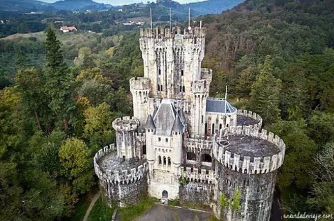 Castillo de Butrón, cerca de Bilbao