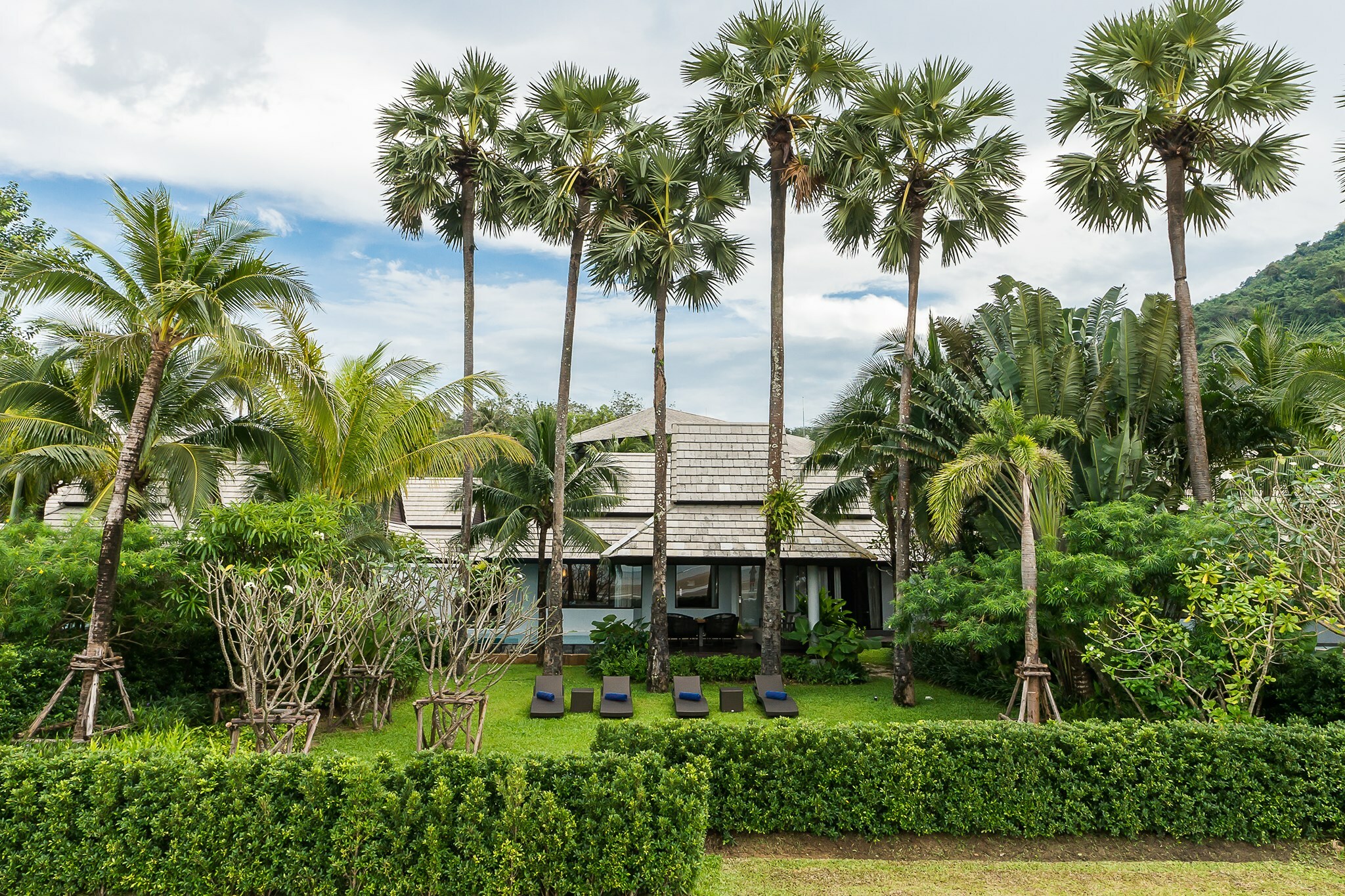 Phuket Marriott Resort, Nai Yang Beach