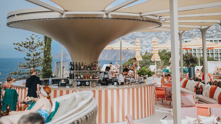 Bar, Cloud Bar, Hotel NEXT, Funchal, Madeira