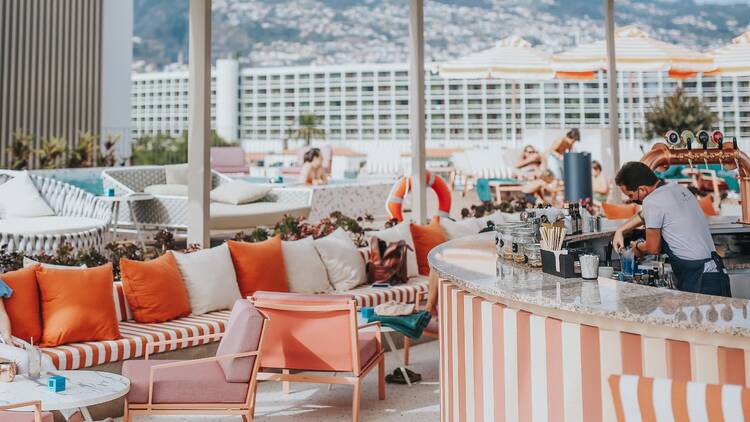 Bar, Cloud Bar, Hotel NEXT, Funchal, Madeira