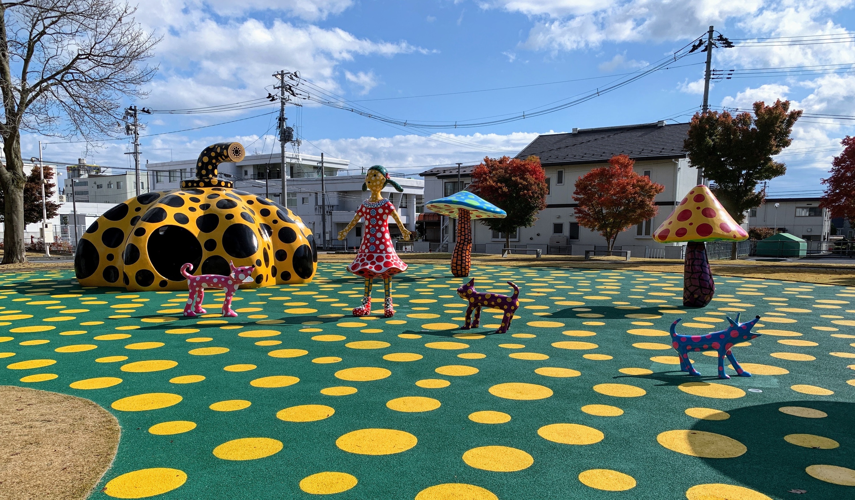 草間彌生 直島 かぼちゃ オブジェ Yayoi Kusama-