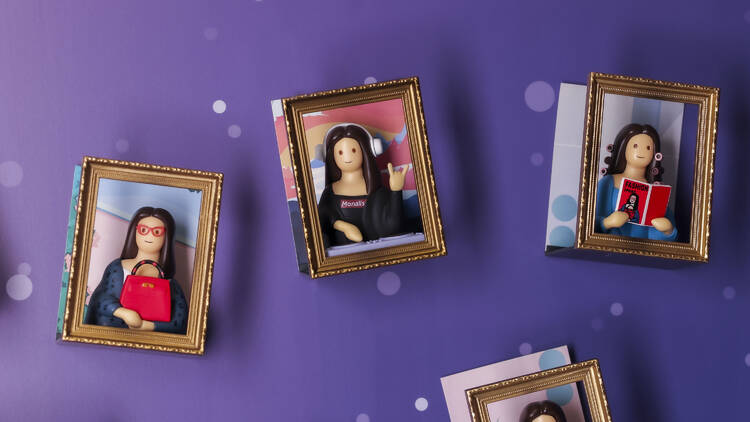 Running Away of Mona Lisa