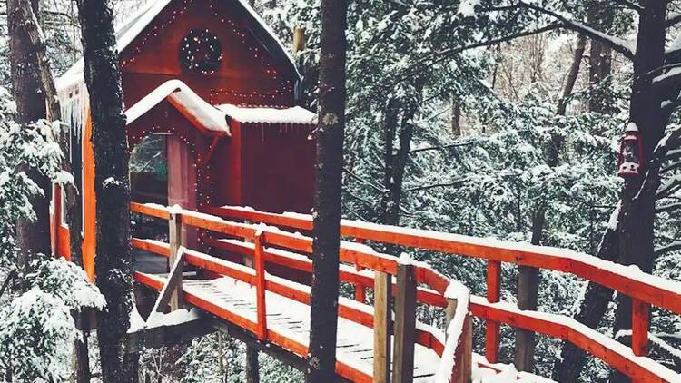 New Hampshire cabin Airbnb