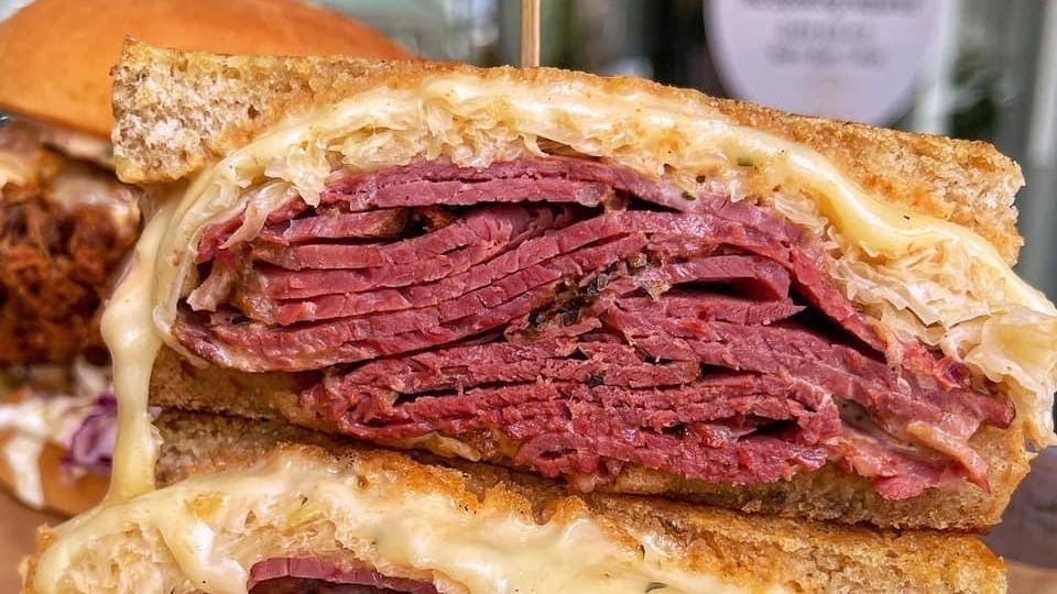 Reuben's Deli & Bar | Restaurants in Paddington, Brisbane