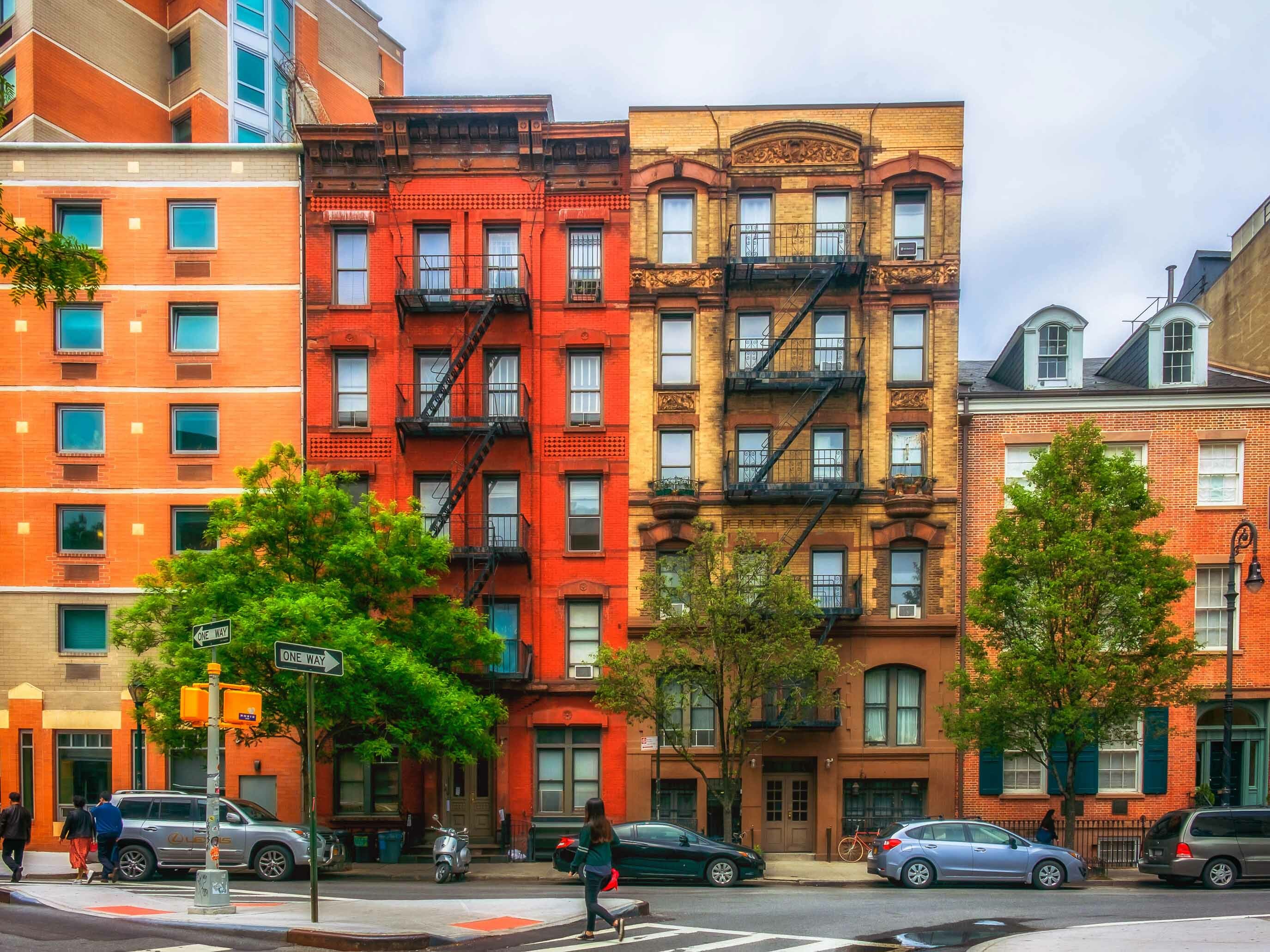 New Yorkers can save almost $40K a year by living with a partner