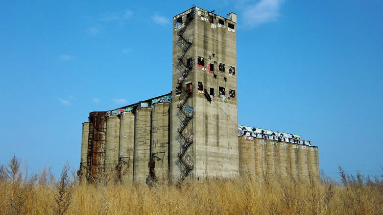 Damen Silos