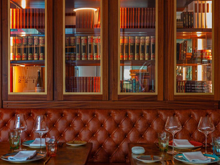 Wine and Books Lisboa