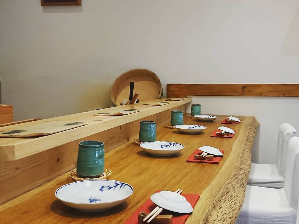 24 Best Restaurants in Leeds You Need To Try