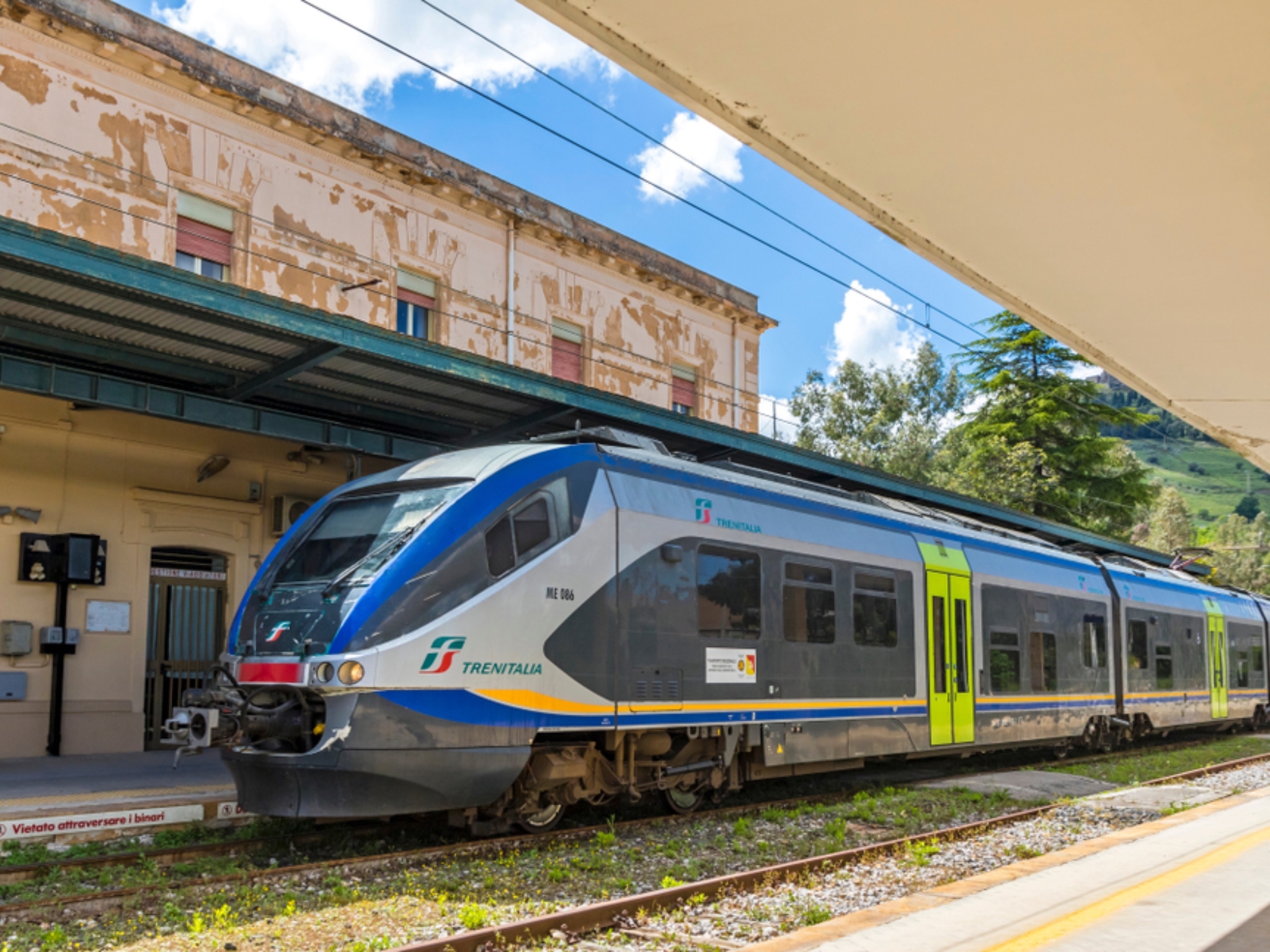 You Can Now Travel by Train All the Way Across Sicily